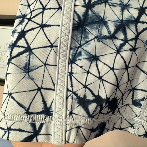 Lululemon Pedal Pace Short Star Crushed Silver Fox Deep Navy - Picture 10 of 13